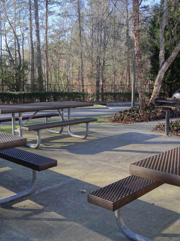 Suburban Studios Raleigh - Crabtree Valley Facilidades foto